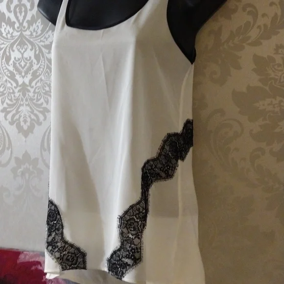 Express Tank Top XS - Picture 3 of 6